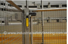 Slide bolt assembly